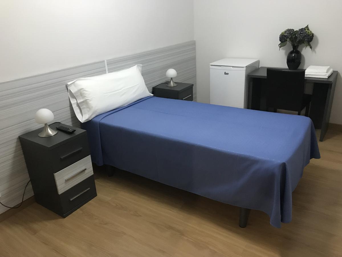 Pension Berceo Logroño Exterior foto